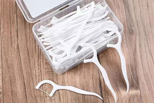 small tongue scraper small tongue scraper